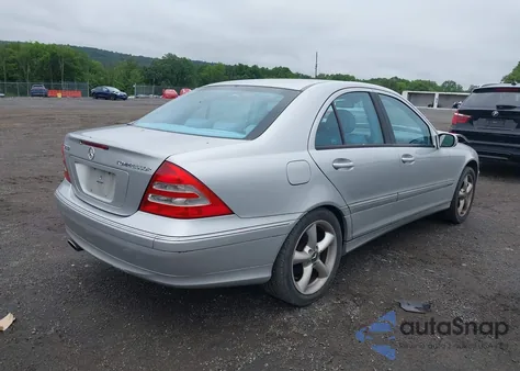 2004 Mercedes-Benz C 230 Kompressor Sport/Sport from USA, damaged, VIN WDBRF40J94A645850